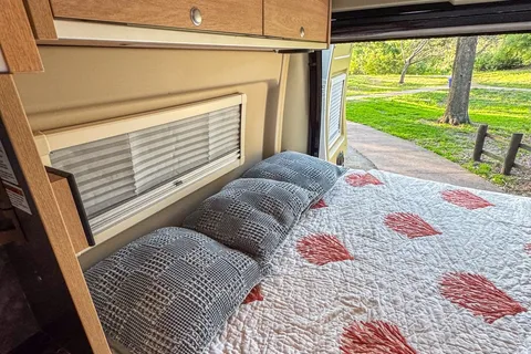 Adventure Van - Built for the Beach! - 2018 Hymer Aktiv