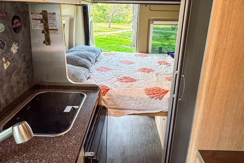 Adventure Van - Built for the Beach! - 2018 Hymer Aktiv