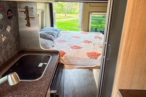 Adventure Van - Built for the Beach! - 2018 Hymer Aktiv