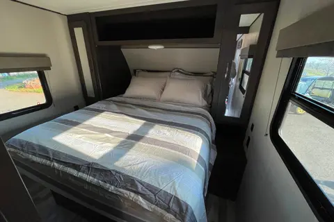 Spacious Clean 29' Grand Design Travel Trailer