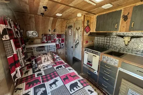RUSTIC CABIN ON WHEELS!!