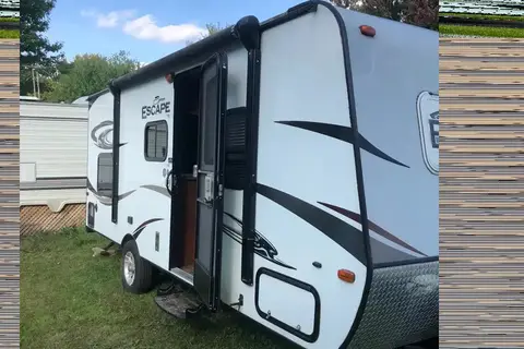 902 RV Rentals K-Z Spree Escape Travel Trailer