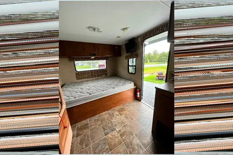 902 RV Rentals K-Z Spree Escape Travel Trailer