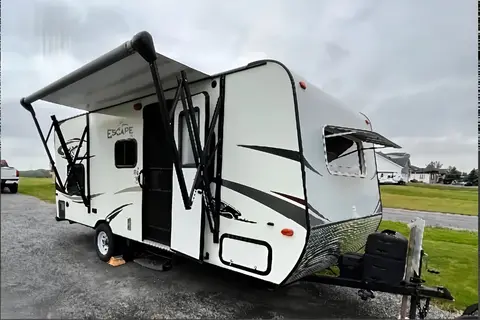 902 RV Rentals K-Z Spree Escape Travel Trailer