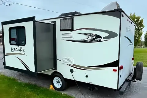 902 RV Rentals K-Z Spree Escape Travel Trailer