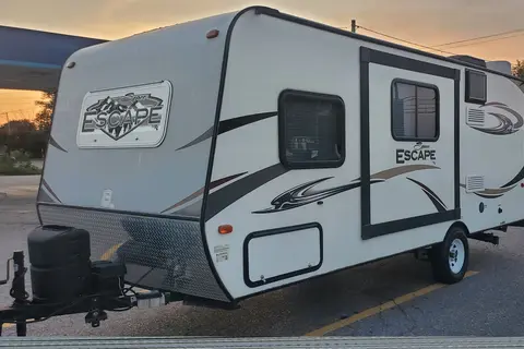 902 RV Rentals K-Z Spree Escape Travel Trailer