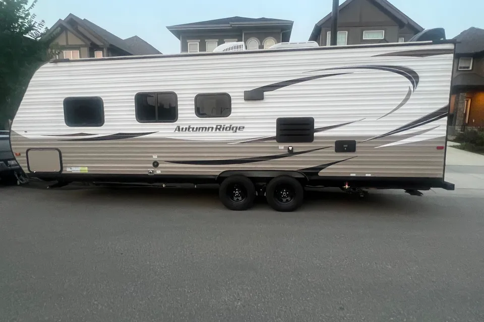 2021 Starcraft Autumnridge Travel Trailer