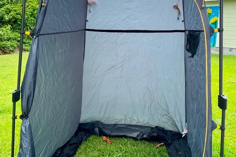The Teardrop Adventurer – Compact Comfort for Your Journey