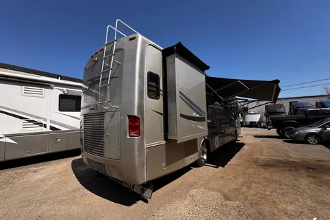 RUNASO's Holiday Rambler Vacationer Class A