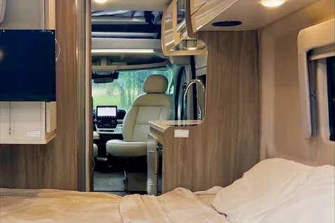 Thor Tellaro Motorhome 