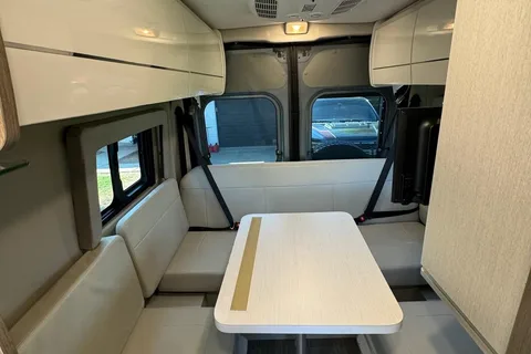 Thor Tellaro Motorhome 
