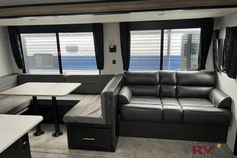Lael Family Bunk House