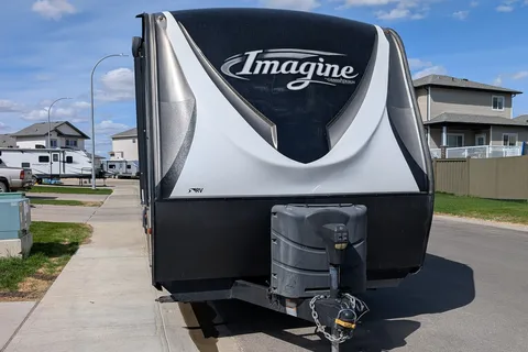 Family friendly 35FT Travel Trailer with Bunk room