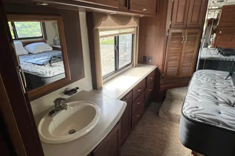 Colleen's National RV Tropi-Cal Class A