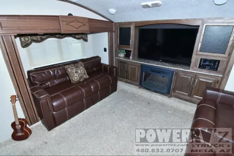 2015 37' Keystone Cougar Fifth Wheel