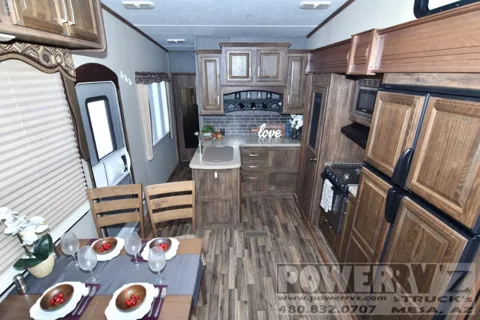 2015 37' Keystone Cougar Fifth Wheel