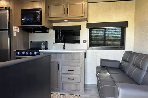 Sam's Jayco Jay Flight SLX 8 Travel Trailer
