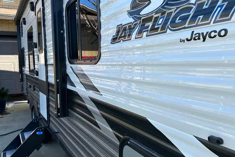 Sam's Jayco Jay Flight SLX 8 Travel Trailer