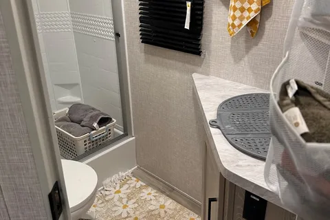 Karie's Forest River Flagstaff ultralite Travel Trailer