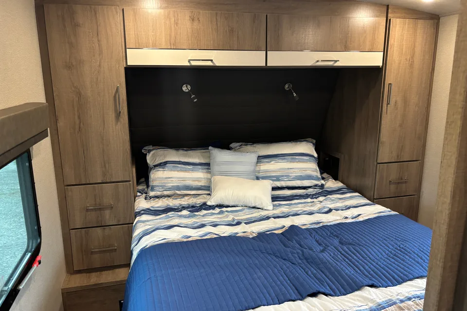 Mario's Grand Design 2800BH Travel Trailer