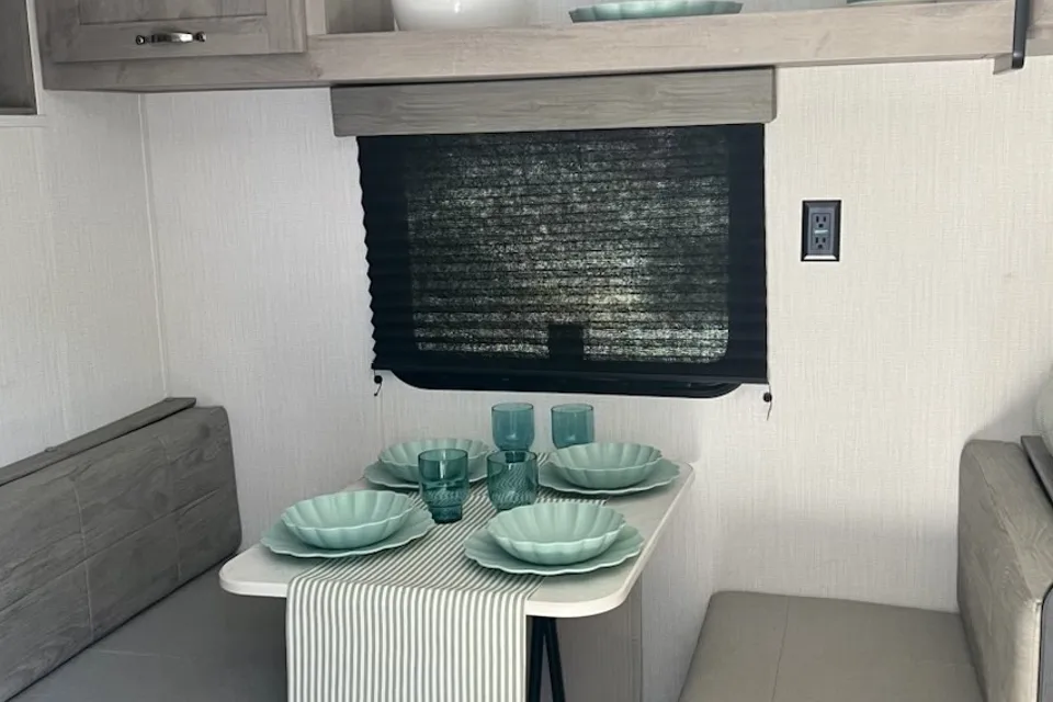 Jarrett's Prowler Lynx Travel Trailer