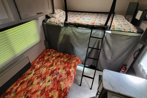 Coachmen Freelander
