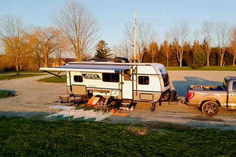 Take It Easy - 2022 Apex Nano 19’ Off Grid Travel Trailer