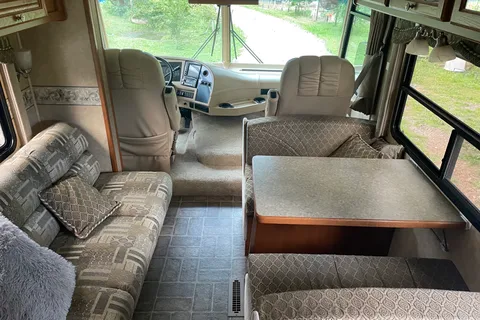 Laurel's Embassy Triple e Class A