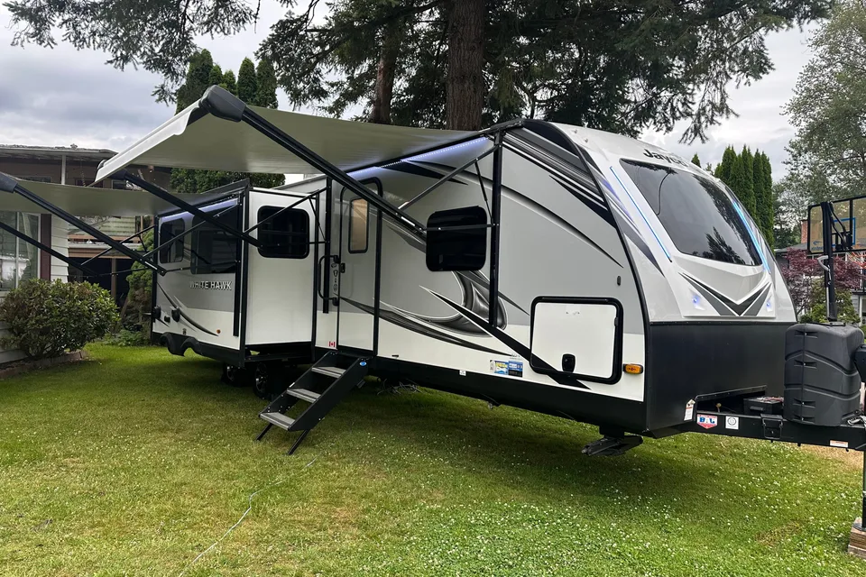 Amazing double washroom bunkhouse 34 ft