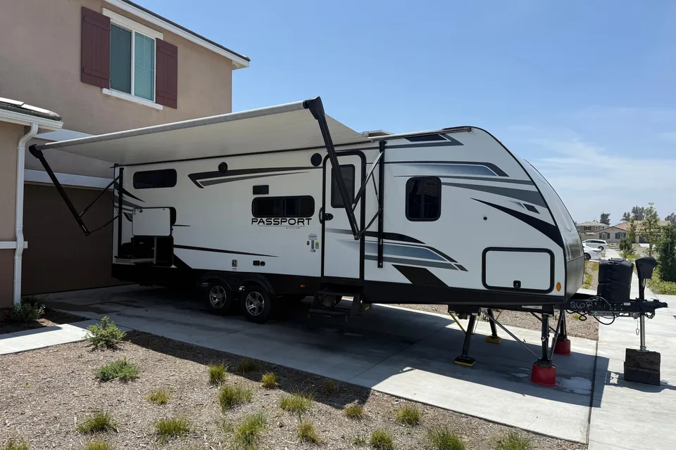 Keystone Passport SL Travel Trailer