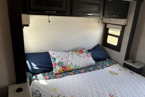 Joe's Jayco Precept Class A