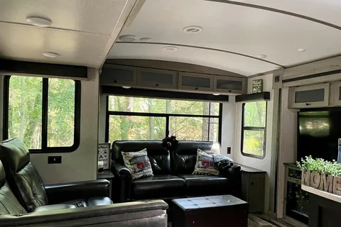 Put the Glam in Glamping!