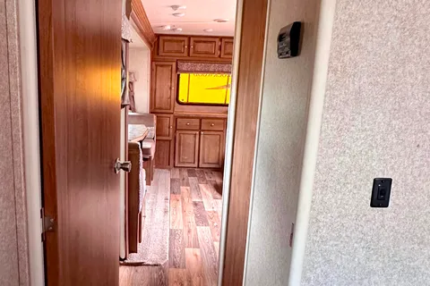 Mike & Kim's Cozy RV