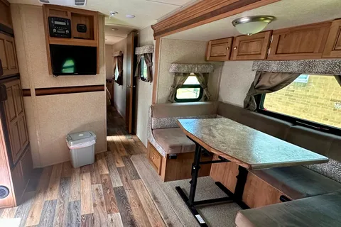 Mike & Kim's Cozy RV