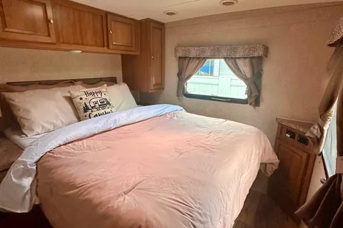 Mike & Kim's Cozy RV