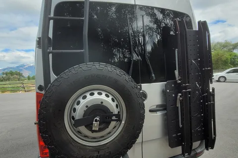 Utah Adventure Van - Yellowstone to Zion!