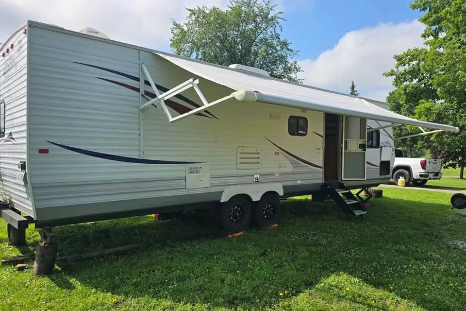 Matthew's Jayco Jay Flight G2 Travel Trailer