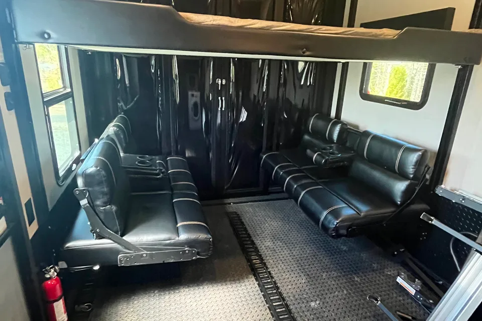 Chris's KZ Venom 4113tk Fifth Wheel Toy Hauler