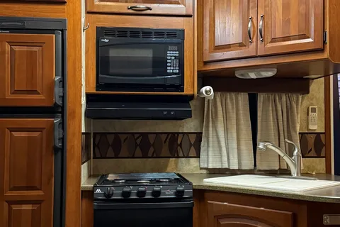 Keystone 276rls Fifth Wheel