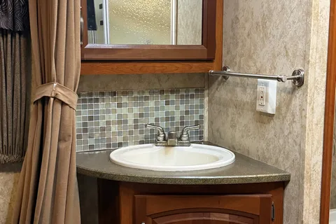 Keystone 276rls Fifth Wheel