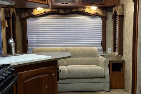 Keystone 276rls Fifth Wheel