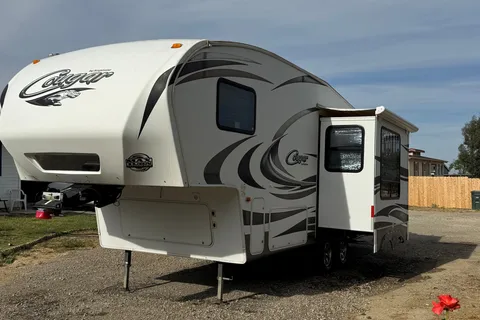 Keystone 276rls Fifth Wheel