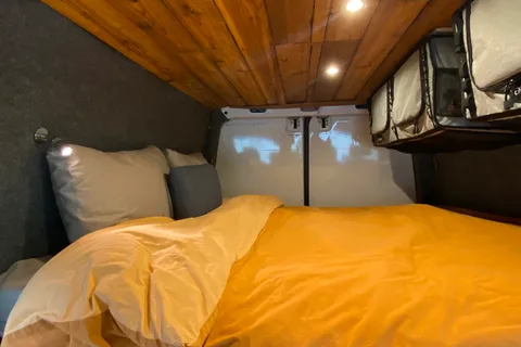 Scarlett Jovansson | Your Cozy Basecamp for Exploring British Columbia