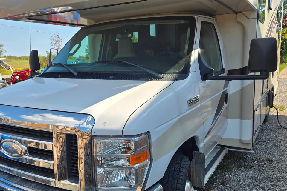 Daniel's Ford Jayco certified Class C