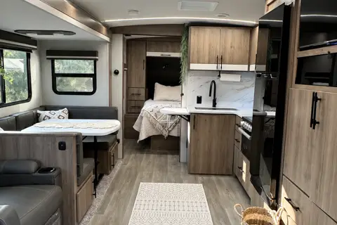 Luxury Family Bunkhouse | Delivered & Setup for You