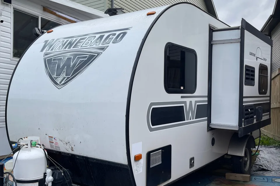 Teron121066 Winnebago WD170K Travel Trailer