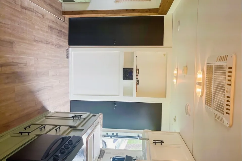 Kiley & Paul’s Kingsport Travel Trailer