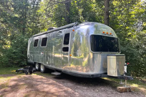 Nikki's Airstream Landyacht Travel Trailer