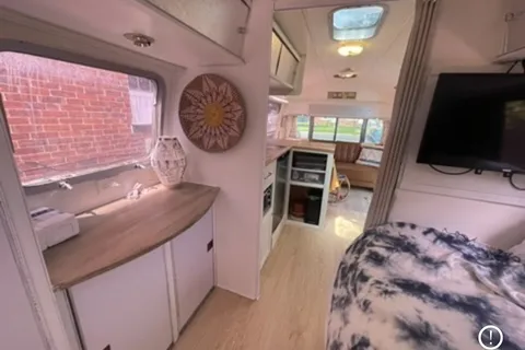 Nikki's Airstream Landyacht Travel Trailer