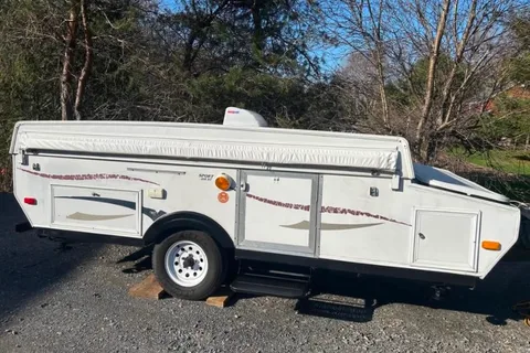  Coachmen Clipper Tent Trailer
